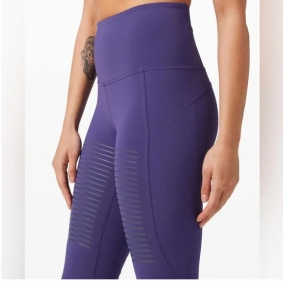 Lululemon Rogue Renegade SHR tight 25” Purple Moto Leggings Size 4 NWOT - Picture 3 of 6